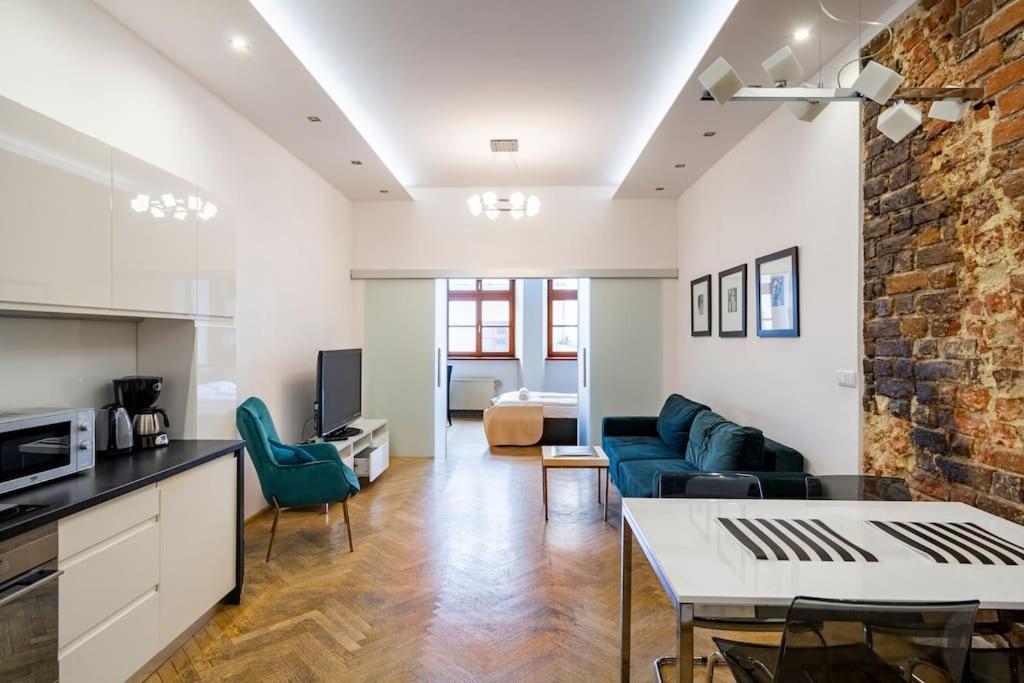 Florianska Glamour Apartments كراكوفيا المظهر الخارجي الصورة