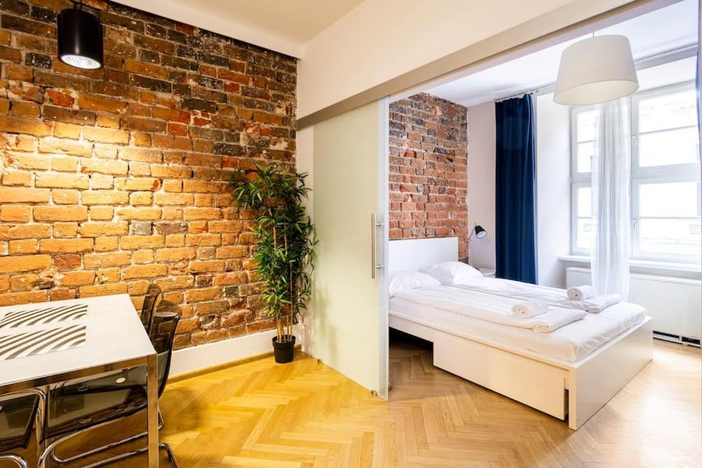 Florianska Glamour Apartments كراكوفيا المظهر الخارجي الصورة