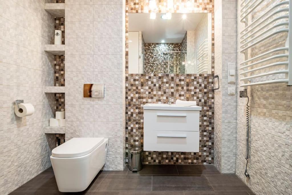 Florianska Glamour Apartments كراكوفيا المظهر الخارجي الصورة
