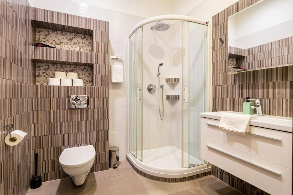 Florianska Glamour Apartments كراكوفيا المظهر الخارجي الصورة