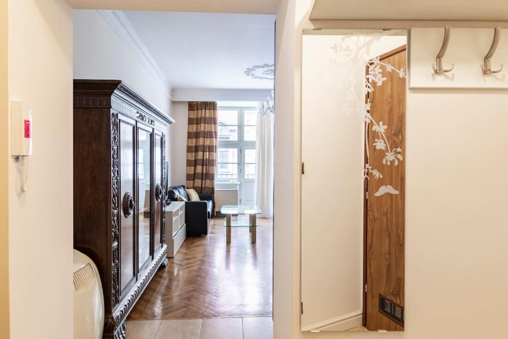 Florianska Glamour Apartments كراكوفيا المظهر الخارجي الصورة